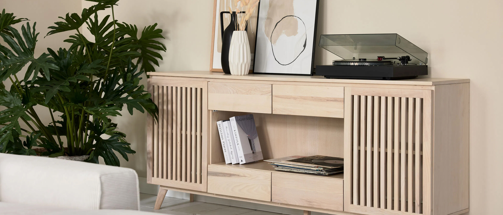 Roomio No. 2000 Sideboard Esche Echtholzfurnier