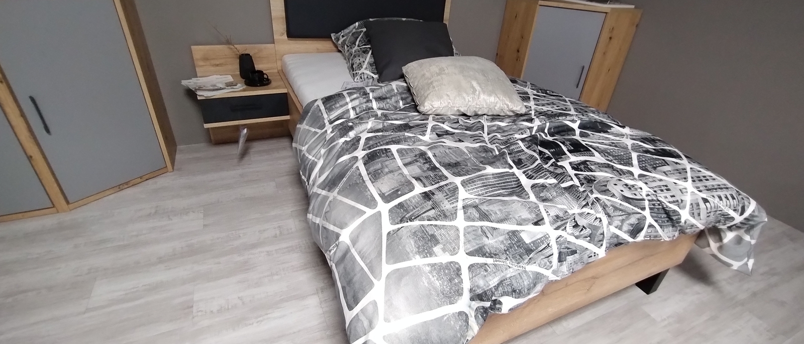 Interliving Serie 1701 Futonbett SALE