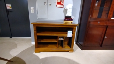 5375 ZZ Stereom&ouml;bel SALE