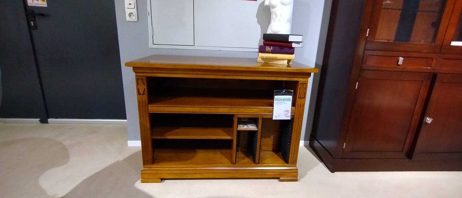 5375 ZZ Stereom&ouml;bel SALE