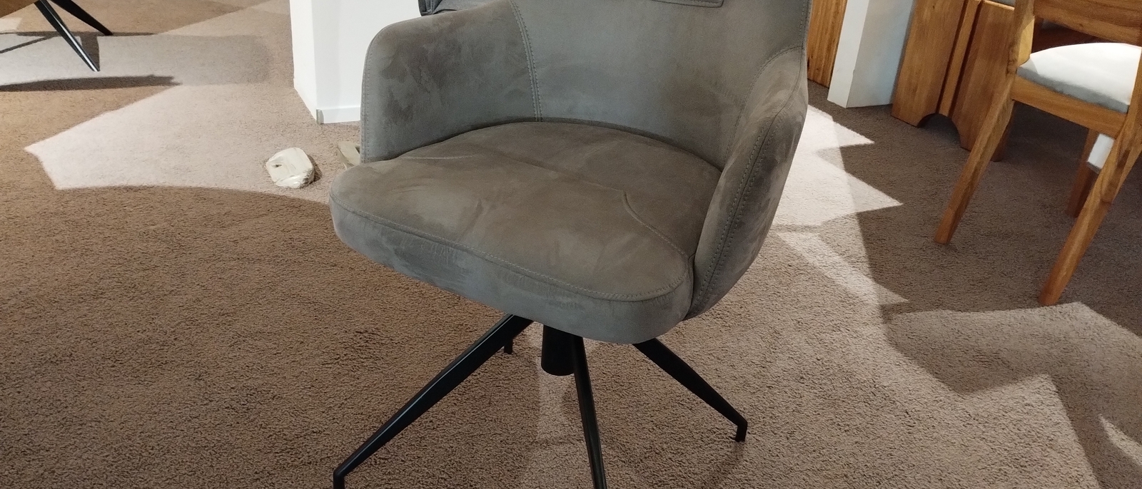 Eifel Armlehnstuhl SALE